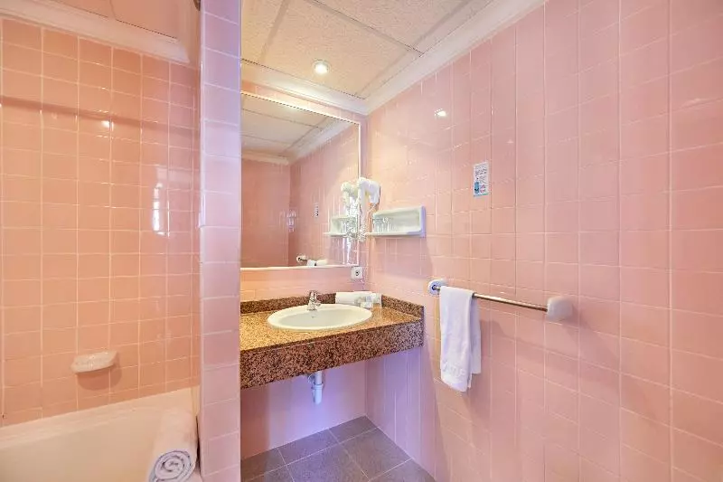 اتاق کلاسیک, Sheraton Vitoria