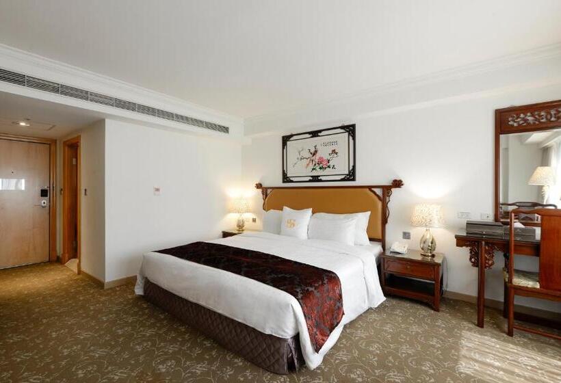 Executive Room, Sunshine