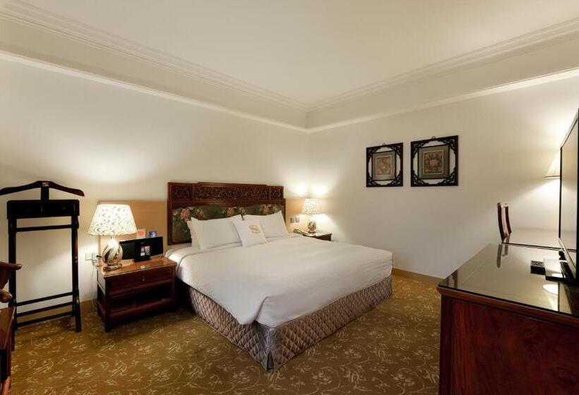 Deluxe Suite, Sunshine