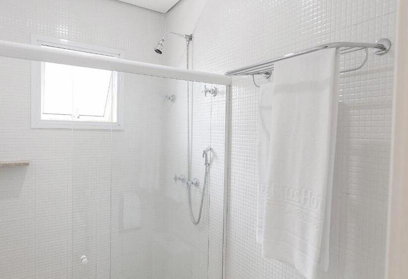 غرفة ديلوكس ذات إطلالة جانبية على البحر, The Falls