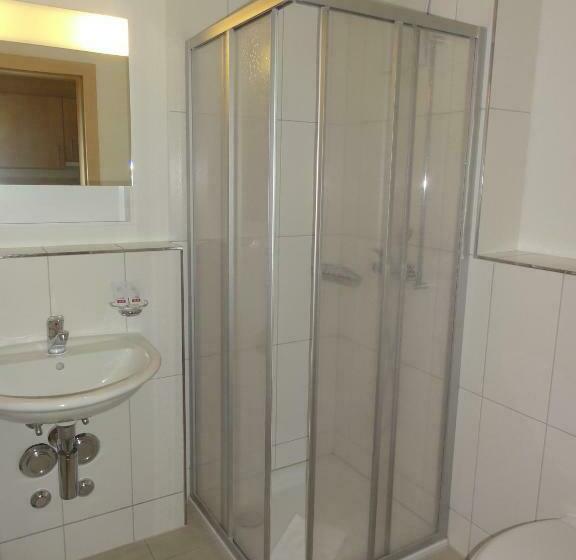 חדר סטנדרט עם מרפסת, Welcome Hotel Täsch By Täscherhof