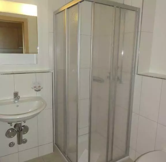 اتاق استاندارد با بالکن, Welcome Hotel Täsch By Täscherhof