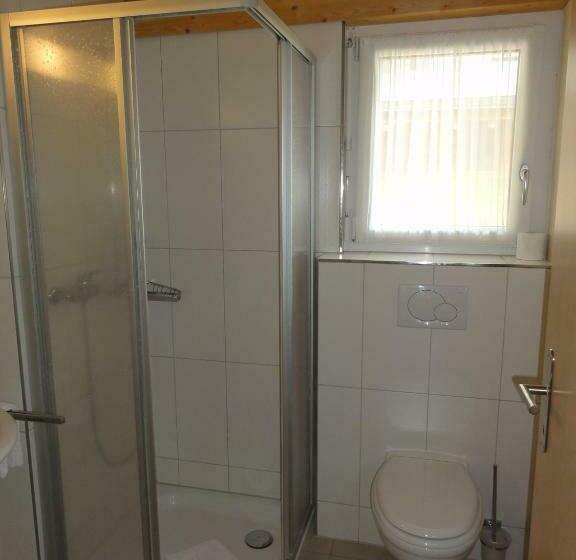 חדר סטנדרט יחיד עם מרפסת, Welcome Hotel Täsch By Täscherhof