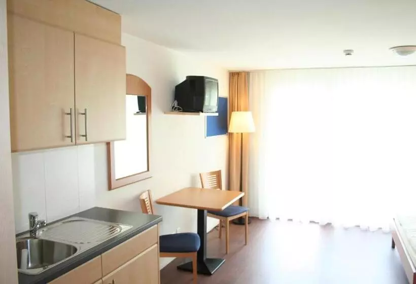 اتاق استاندارد یک تخته با بالکن, Welcome Hotel Täsch By Täscherhof