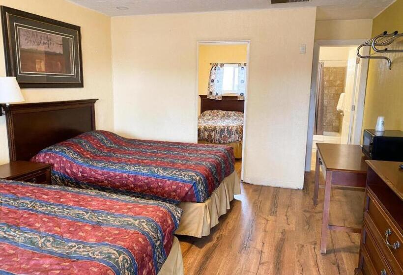 غرفة ديلوكس, Guest Ranch Motel