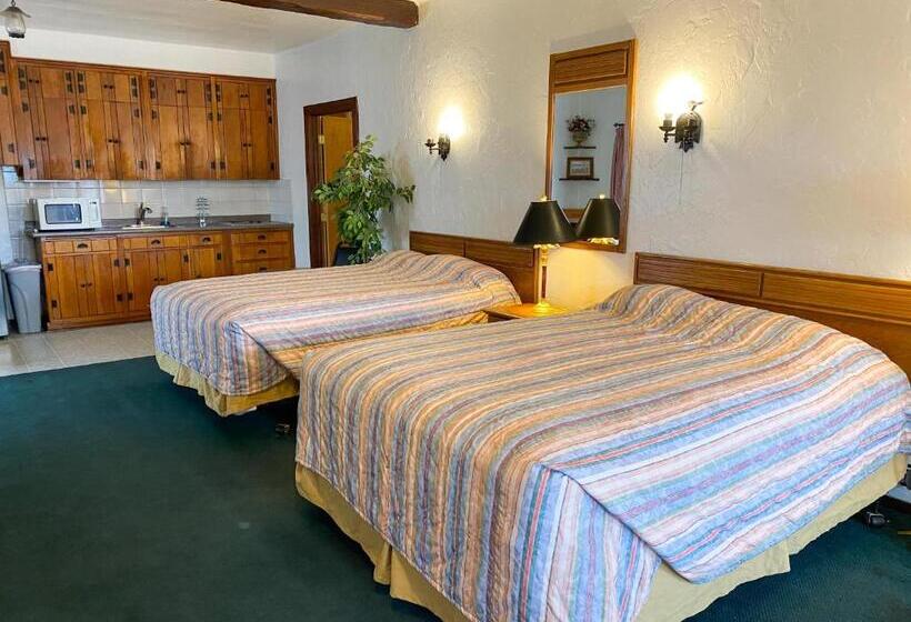 غرفة عائلية حمام مشترك, Guest Ranch Motel