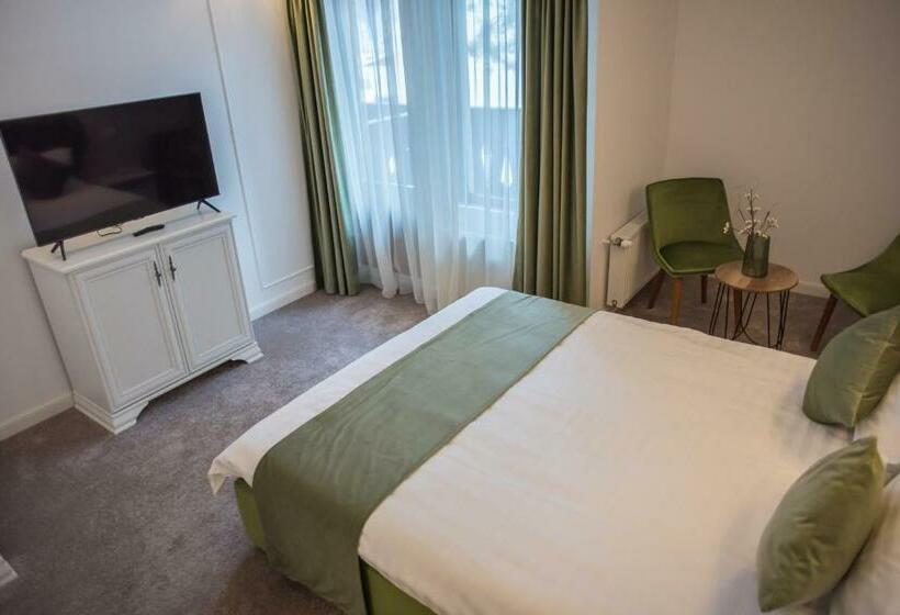 バルコニー付きデラックスルーム, Boga Rooms