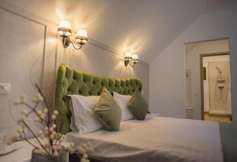 バルコニー付きデラックスルーム, Boga Rooms