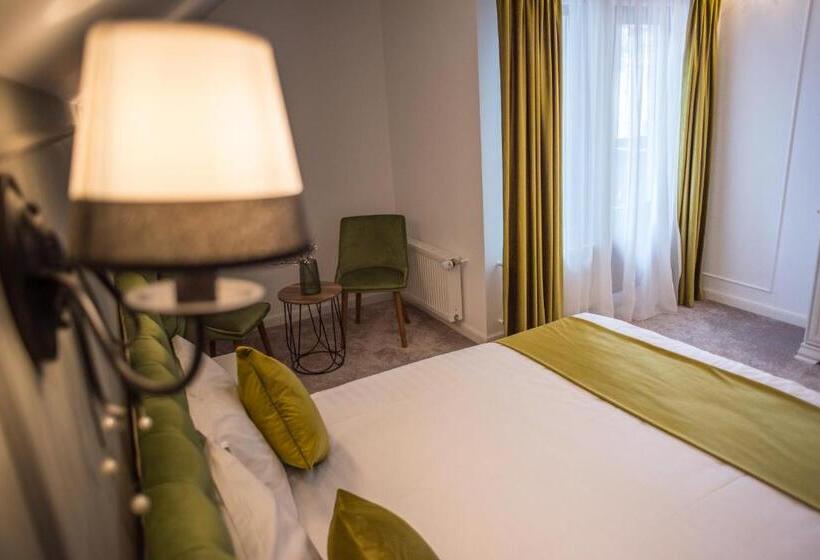 バルコニー付きデラックスルーム, Boga Rooms