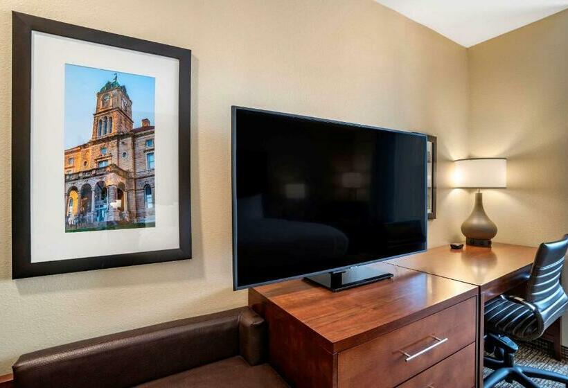 Quarto Estandar Cama King, Comfort Inn & Suites