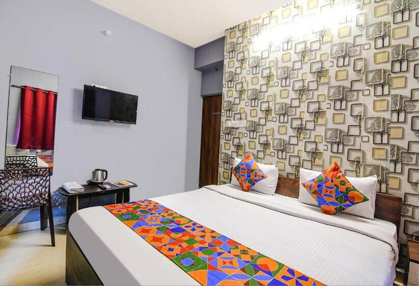 디럭스 룸, Fabexpress Westin Palaza