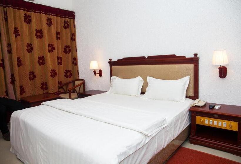 سوئیت 2 خوابه, Millenium Popo Beach