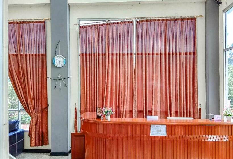 غرفة سوبيريور, Reddoorz Near Reremi Pemancar Manokwari