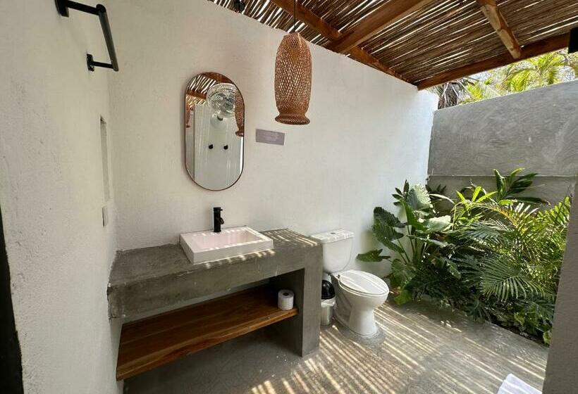 スタンダードルーム, Rosario Eco