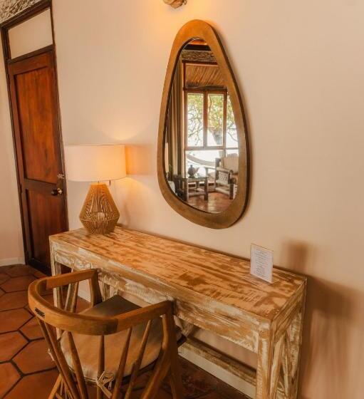 オーシャンビューデラックススイート, Rosario Eco