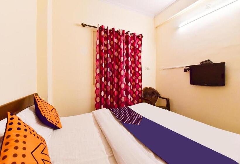Трехместный Номер Классика, Vaccinated Staff  Spot On Jai1267  Taj Inn