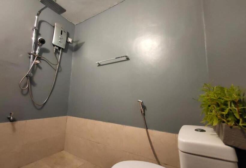 スタンダードルーム, Hawara Coliving Midigama