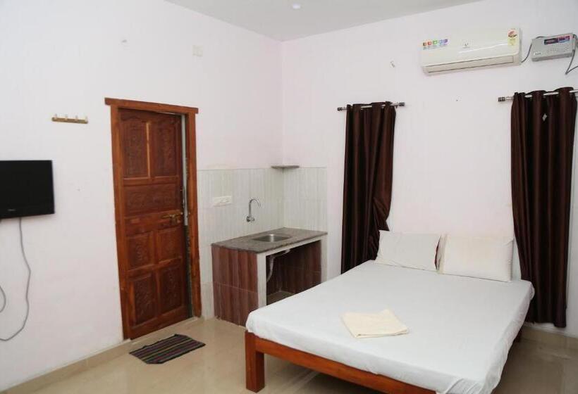 חדר דלוקס, Blissful Haven Art House   Near Entrance To Auroville