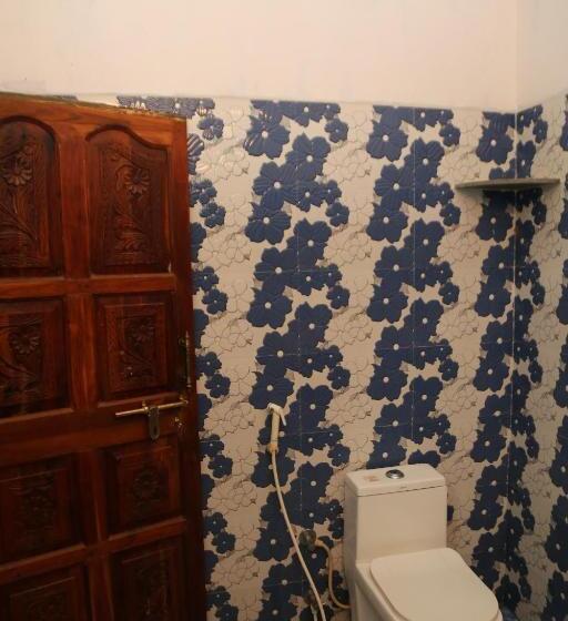 סטודיו משפחתי, Blissful Haven Art House   Near Entrance To Auroville