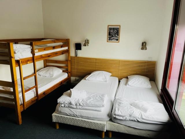 חדר סטנדרט לארבעה, Hostel Les Bois Verts   Les Herbiers