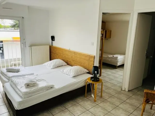 سوئیت جونیور خانوادگی, Hostel Les Bois Verts   Les Herbiers