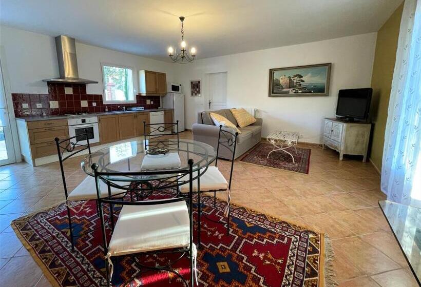 1ベッドルームハウス, Le Mas Carré Séguret