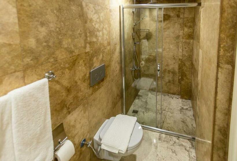 Quarto standard, Der Inn Hotel Konyaaltı