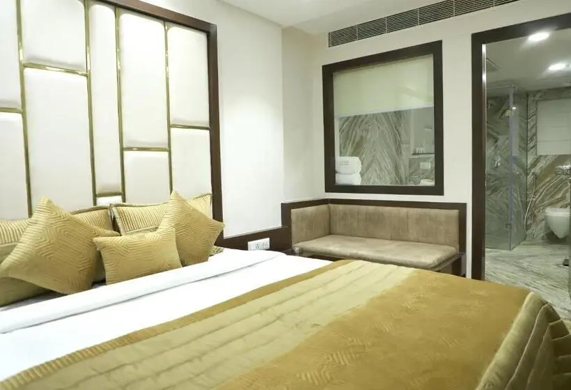 اتاق استاندارد با تخت بزرگ, Grand Girdhar