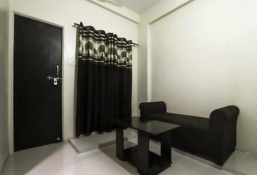 اتاق استاندارد, Oyo 77286 Shridhar Service Apartment