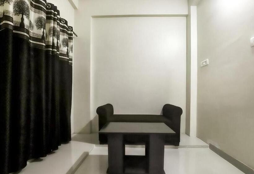 Номер Стандарт, Oyo 77286 Shridhar Service Apartment