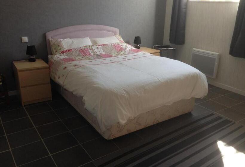 Номер Стандарт, Les Reves B&b Chambres D'hotes Et Table D'hotes