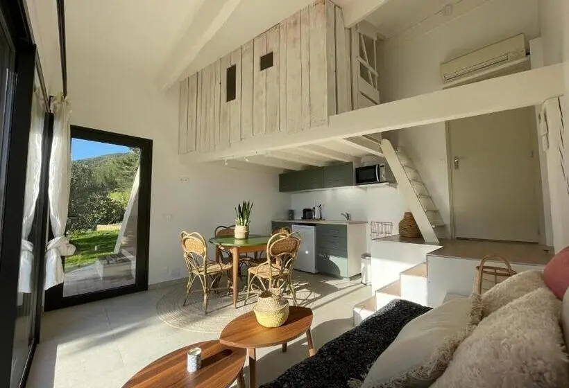 デラックススタジオ, Maison Chaban Sanary Sur Mer