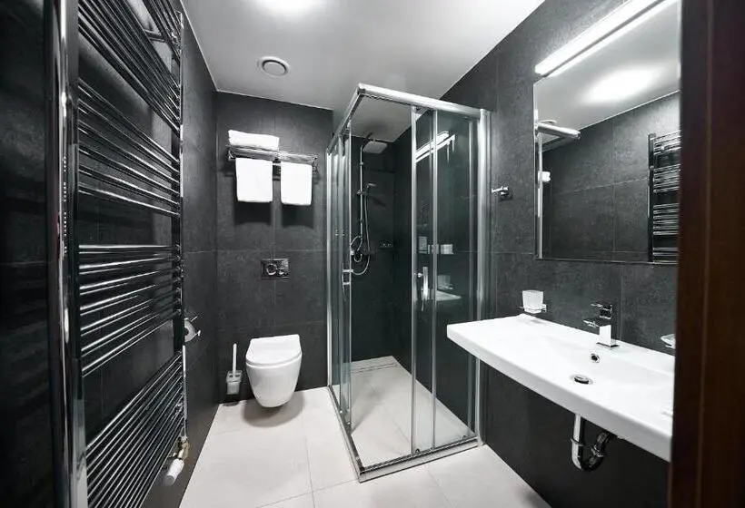 デラックスルーム, Wellness Hotel Queens