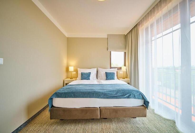 家庭间, Wellness Hotel Queens