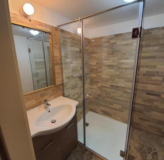 Апартаменты 1 Спальня, Dashaus