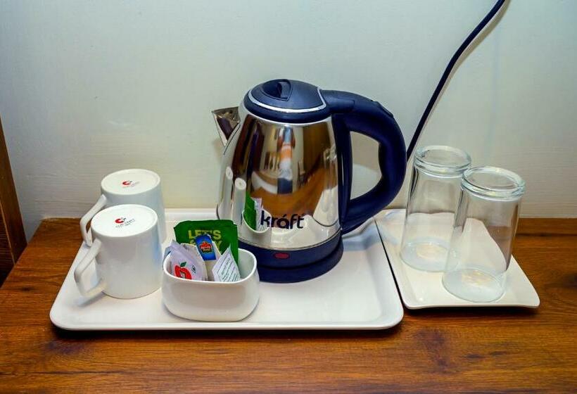 豪华房间, Adyar Plaza Inn By Rak Rooms, Mangaluru