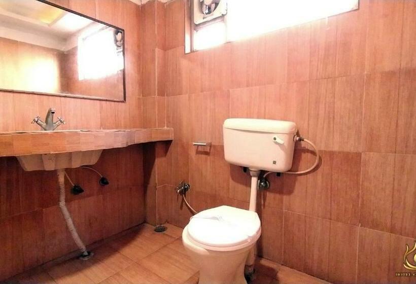 キングサイズベッドのスタンダードルーム, Gagan Suite