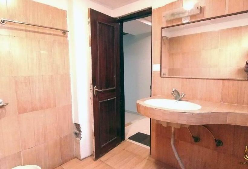 اتاق استاندارد با تخت بزرگ, Gagan Suite