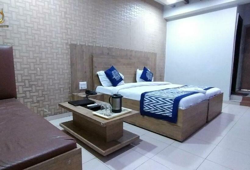 اتاق استاندارد با تخت بزرگ, Gagan Suite