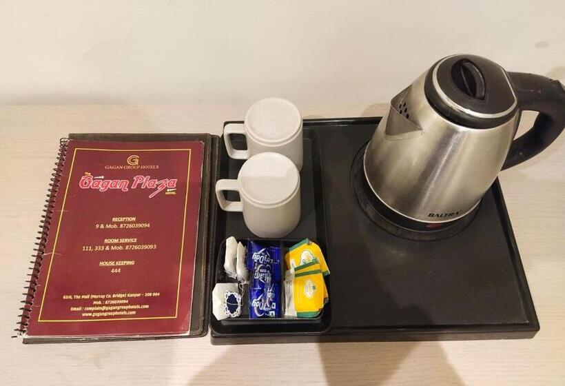 キングサイズベッドのスタンダードルーム, Gagan Suite