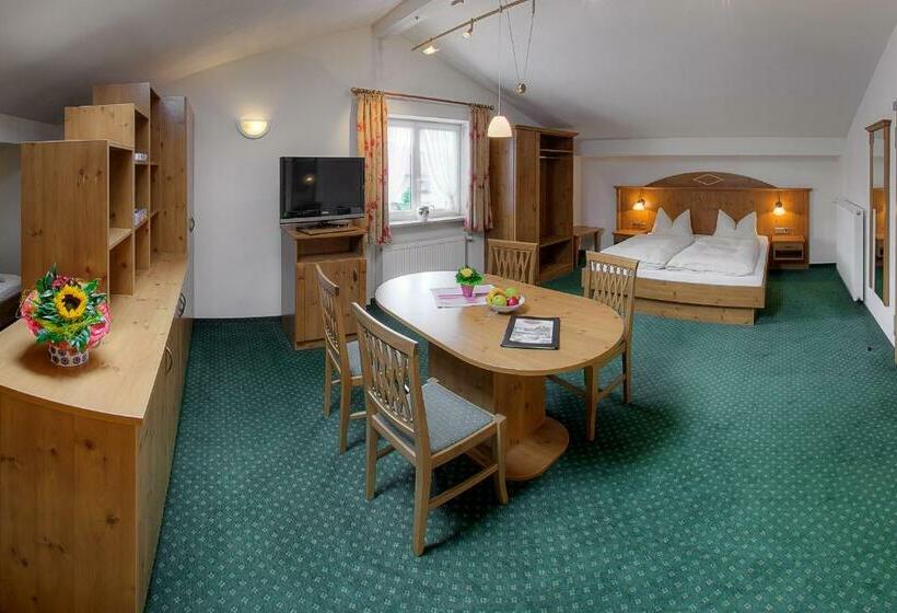 1 Yatak Odalı Daire, Gasthof Metzgerei Hirschbichler Chiemgau Karte