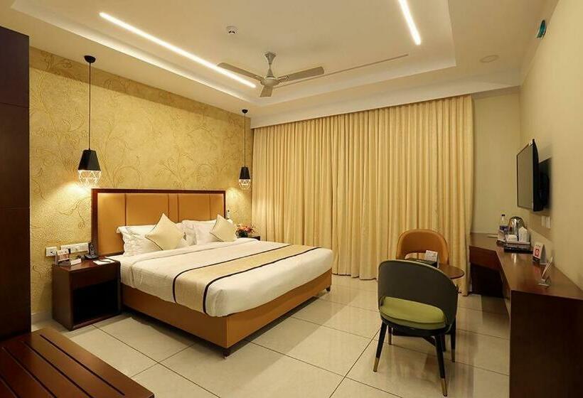 豪华房间, New York Square