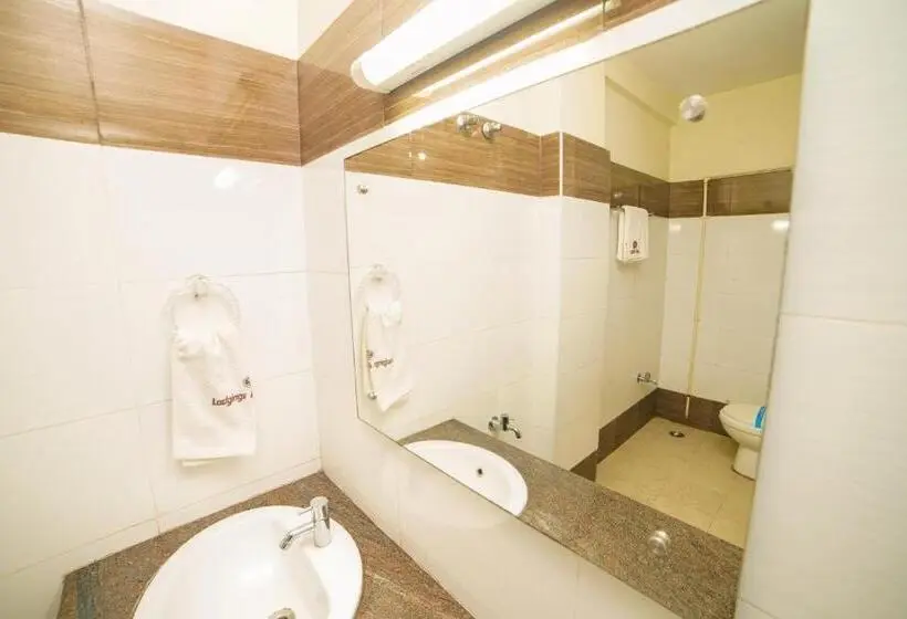 デラックスの４人部屋, Sgs Lodgings International