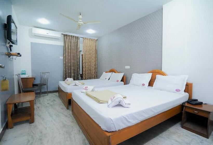 חדר דלוקס לארבעה, Sgs Lodgings International