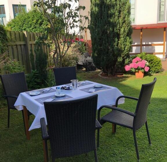 浴室共有ファミリールーム, Hostel, Gästehaus Zum Molenfeuer