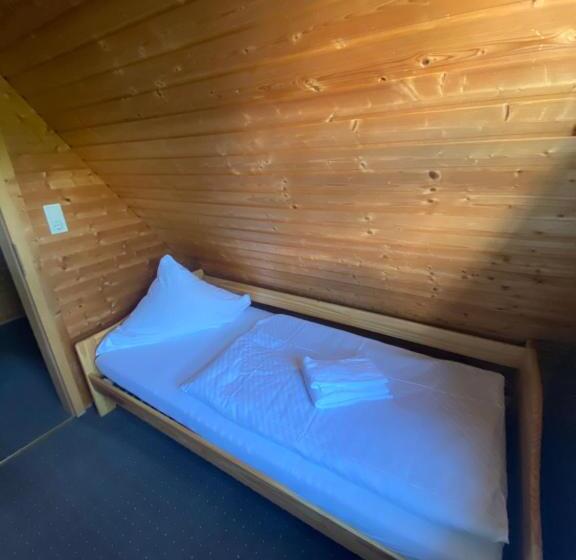 バンガローの2ベッドスタンダードルーム, Hostel, Gästehaus Zum Molenfeuer