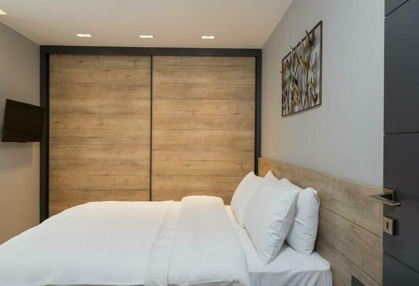 Suite Junior, Zsuites