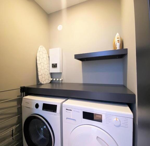 Suite Junior, Zsuites