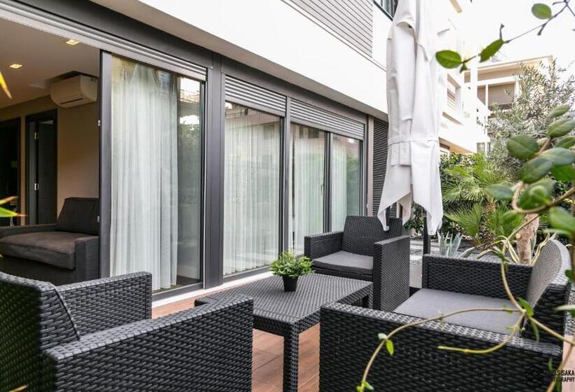 Suite Vista Giardino, Zsuites