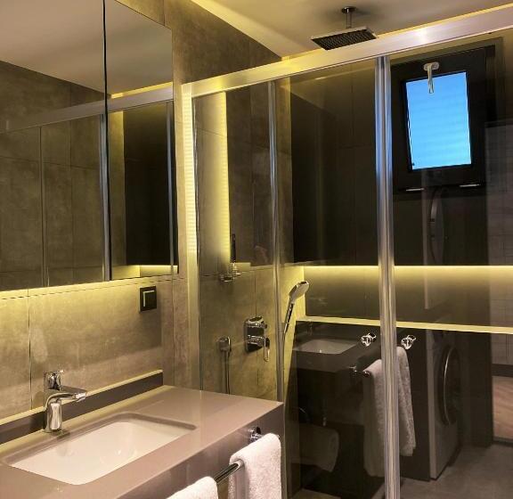 Suite Vista Giardino, Zsuites